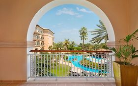 الريتز- كارلتون، دبي